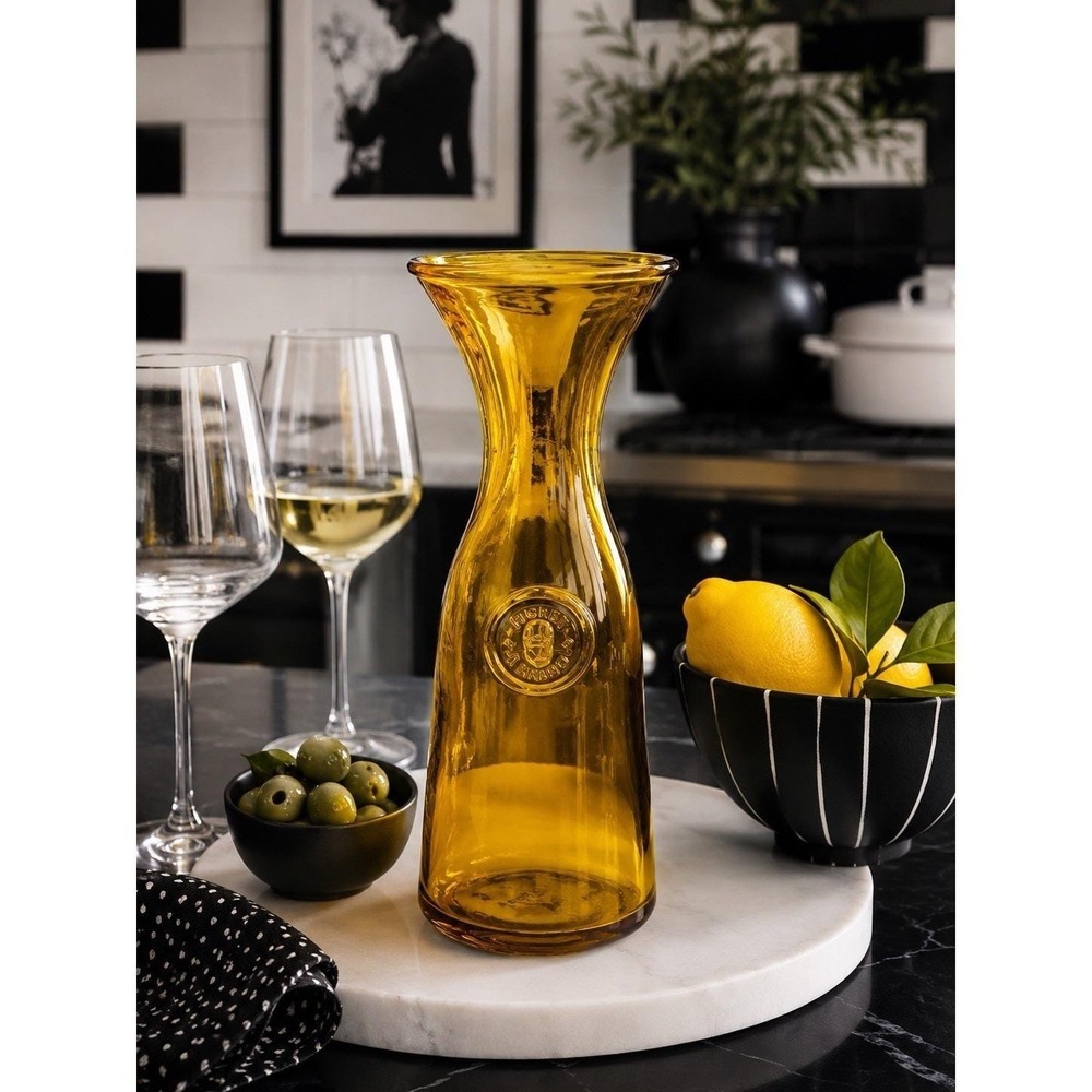 VTG Italian Yellow amber glass carafe decanter 10" Made In Italy Roma, 1 Litro